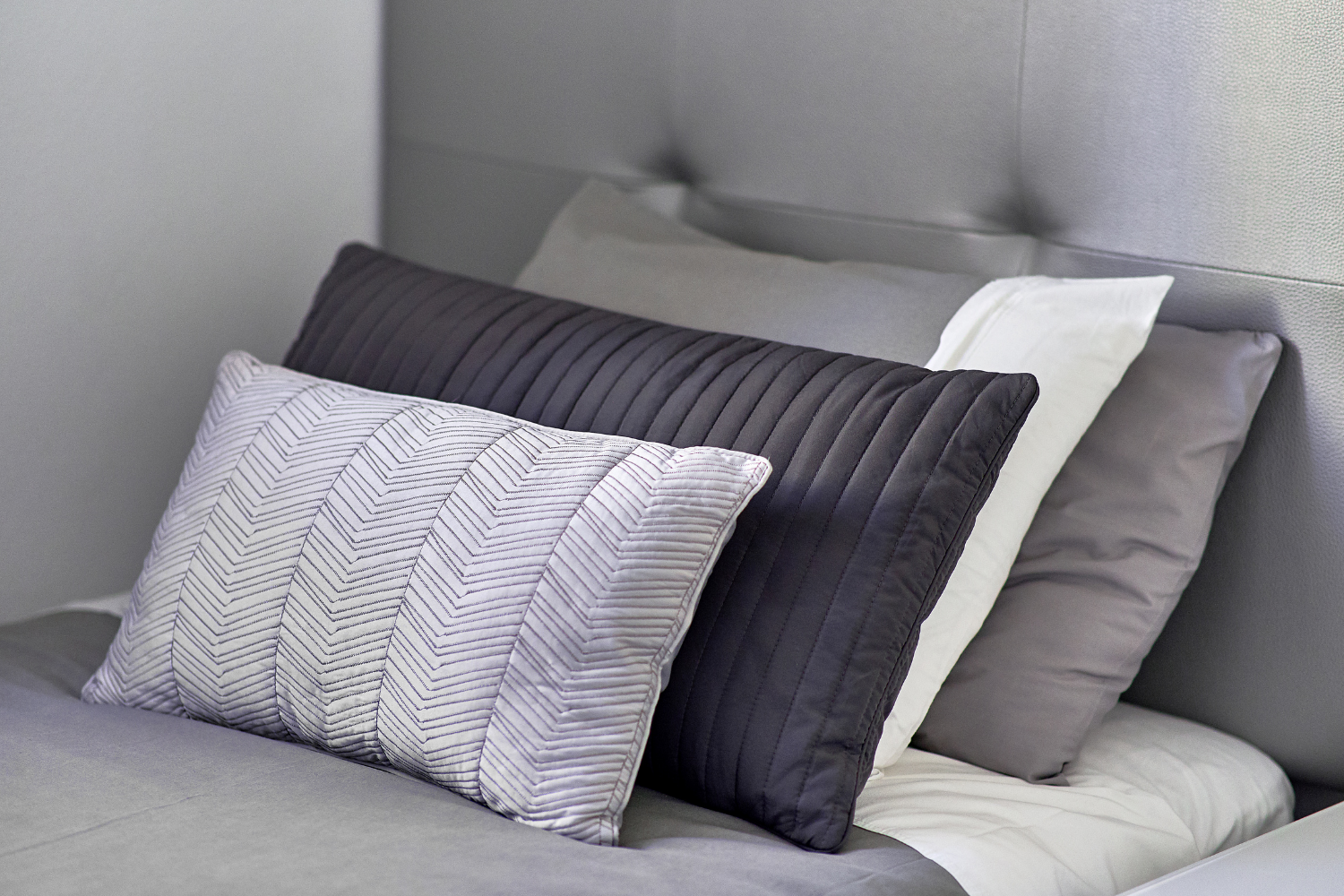 Does Pillowcase Fabric Matter For Hair and Scalp Health?